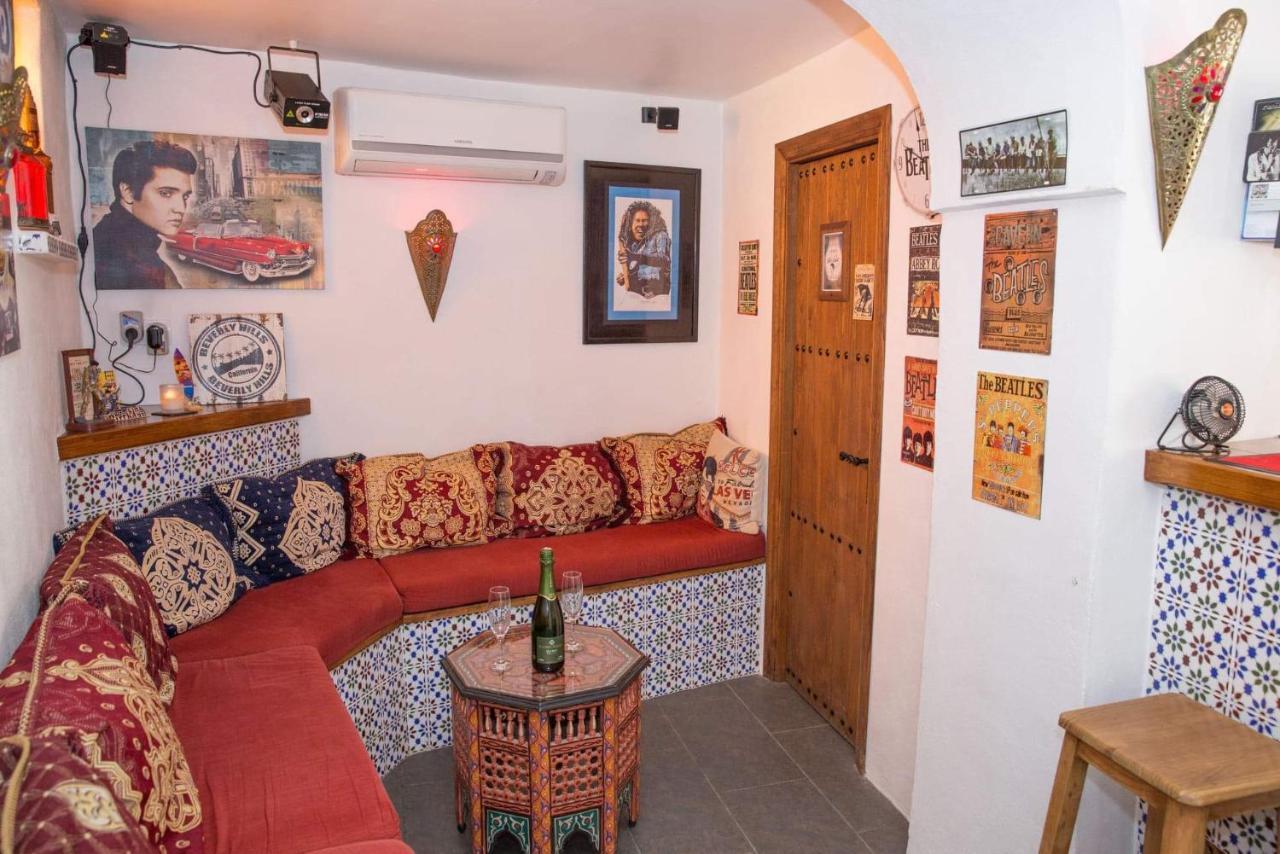 Los Giles Bed And Breakfast Almeria Exterior photo