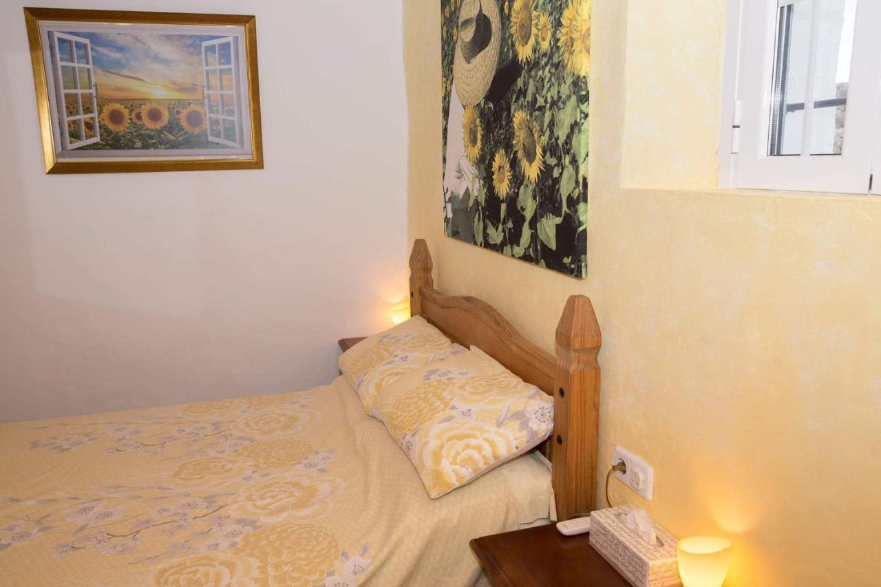 Los Giles Bed And Breakfast Almeria Exterior photo